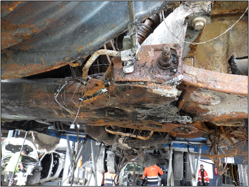 Incendie accidentel d’un camion transportant un rotor d’hélicoptère à Aubagne : expertise technique et évaluation des dommages
