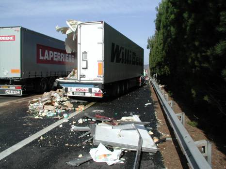 Expertise suite à un accident de camion sur l'autoroute A54