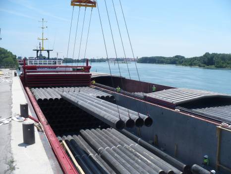 Expertise de chargement de tubes  à Arles et sur les ports fluviaux