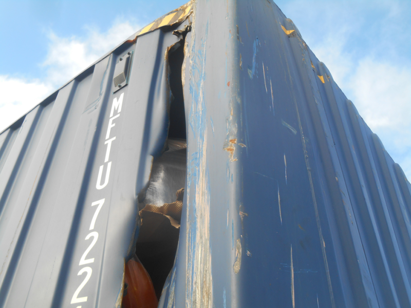 Expertise conteneur endommagé port de Sète