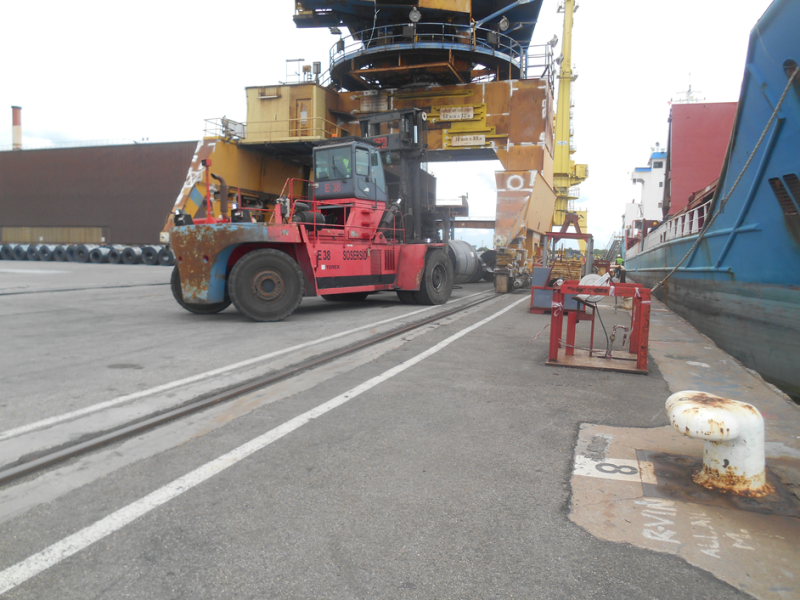 Preloading Survey à Fos-sur-Mer – Inspection avant embarquement maritime de vos marchandises