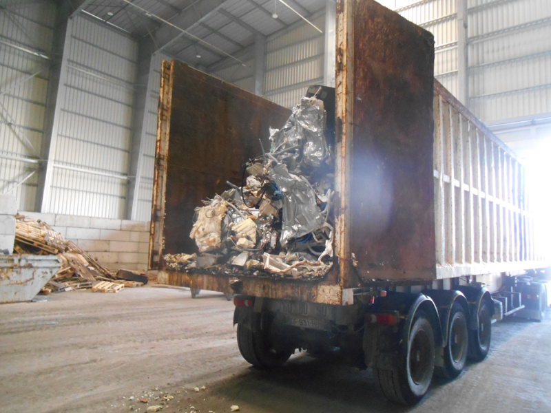 Incendie de remorque DEEE sur le navire Piana à Marseille sur le Grand Port Maritime de Marseille – Expertise transport routier et maritime GHF et batteries lithium