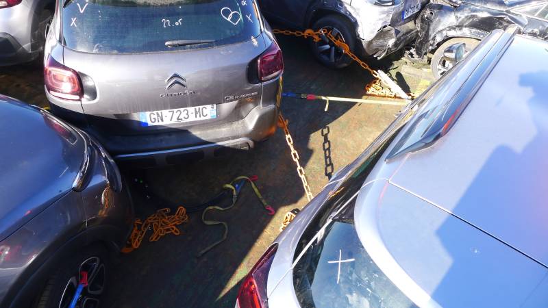 Expertise sur des véhicules suite à un mauvais arrimage à Fos-sur-Mer