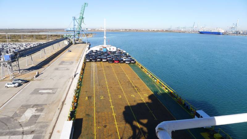 Expertise sur des véhicules suite à un mauvais arrimage à Fos-sur-Mer