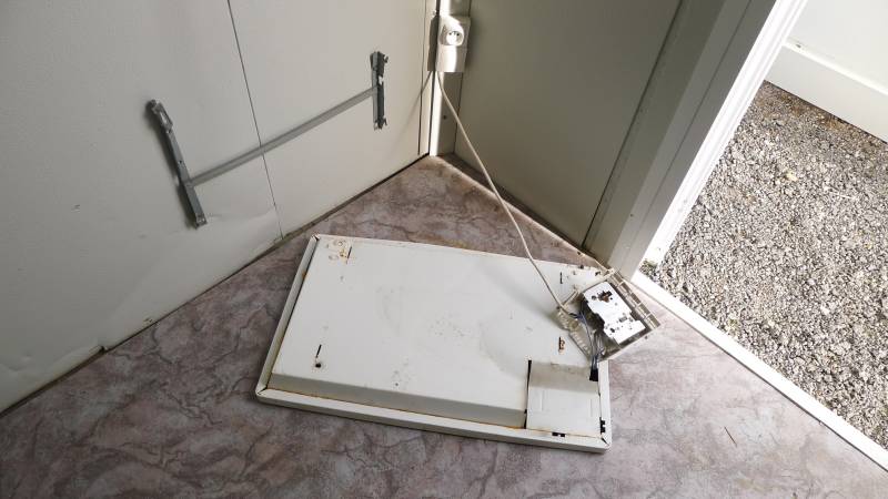 Expertise sur des modules de chantier / Algeco Antibes, Cagnes-sur-Mer, Côte d’Azur, Alpes-Maritimes