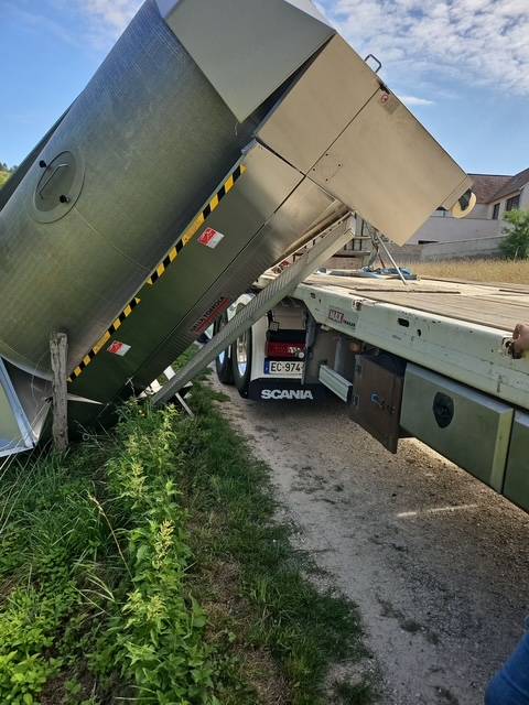 Expertise Transport et Dommages Marchandise – Pressoir tombé à Entraigues-sur-Sorgues (84, Provence-Alpes-Côte d’Azur)