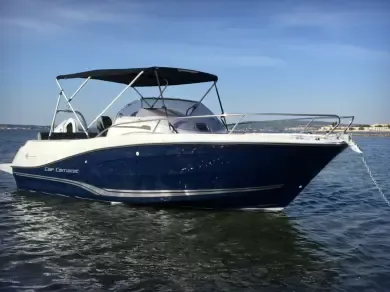 Expertise d'un bateau CAP CAMARAT construit par JEANNEAU pour en évaluer la valeur vénale à Marseille dans les Bouches du Rhône